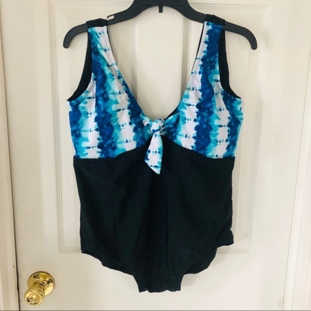 NWOT BLEU ICE one piece black & blue tie front plus swimsuit size 18 & 22